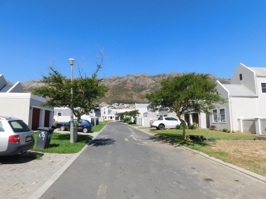  Bedroom Property for Sale in Admirals Park Western Cape